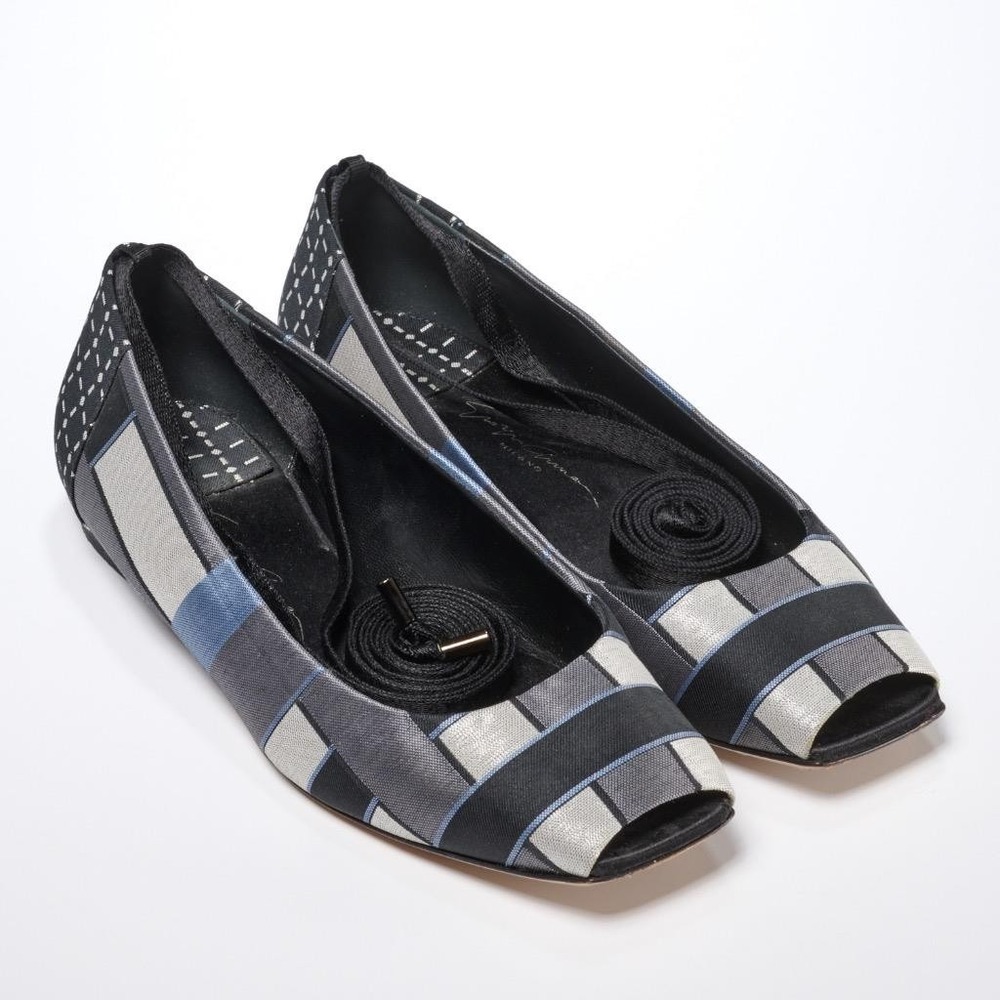 Giorgio Armani Gray Blue Patch Peeptoe Ballet Flats Shoes Sz 7.5 Eu 38